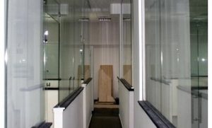 מחיצות זכוכית מעוצבות